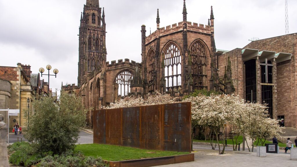 Coventry Cathdral ruins from University Square