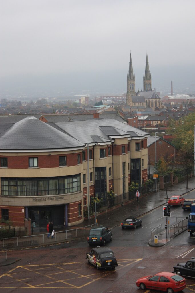 Millfield - Divis Street junction (02), October 2009