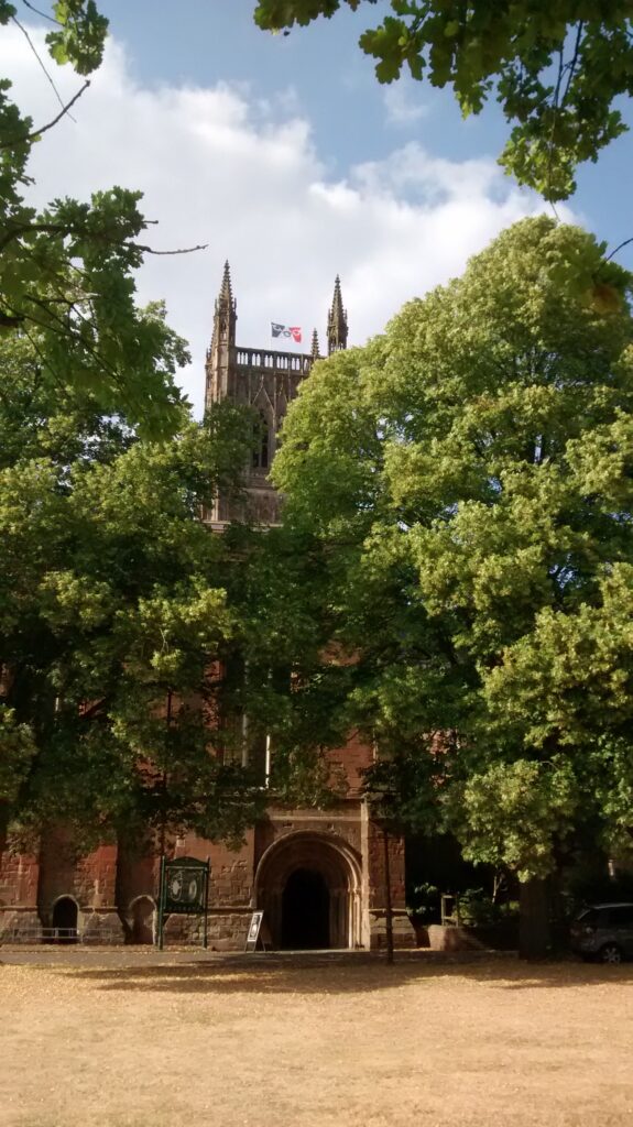 2018-07-15 Worcester Cathedral flying the Black Country Flag