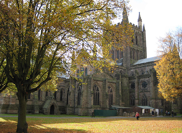 Autumn at the cathedral - geograph.org.uk - 1010732