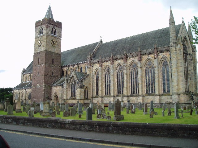 Dunblane Cathedral - geograph.org.uk - 36750