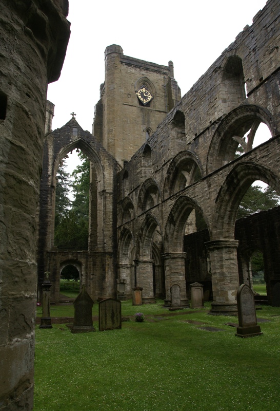 Dunkeld Cathedral 20090617 nave interior looking west