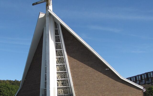 Holy Cross, Gleadless Valley Church