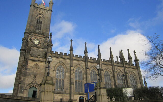 Oldham Parish Church of St. Mary with St. Peter