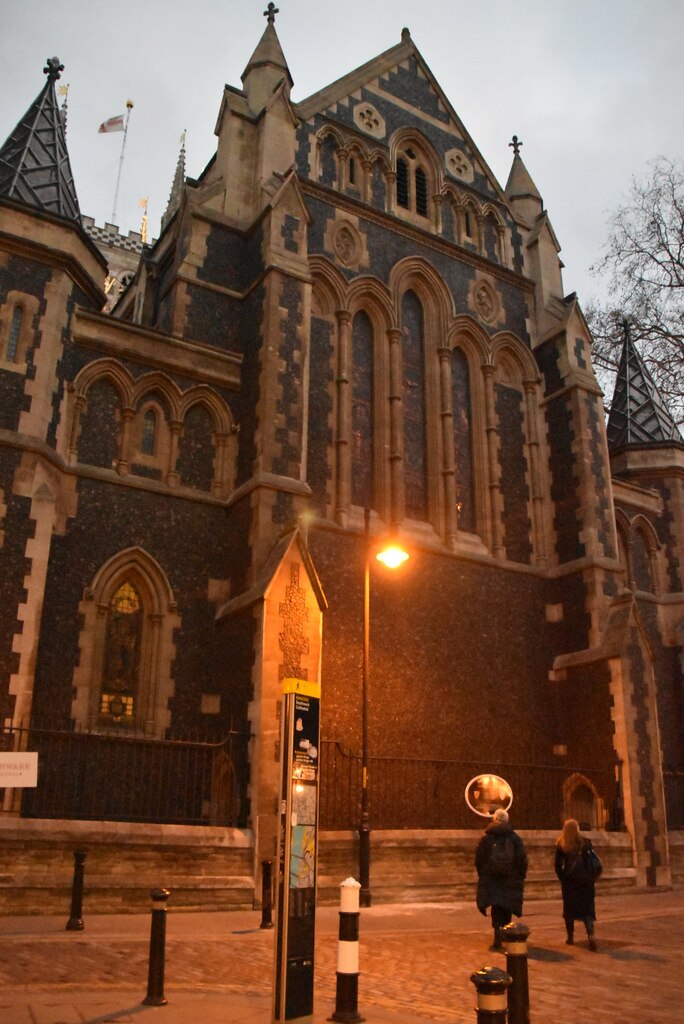 Southwark Cathedral - geograph.org.uk - 7406989