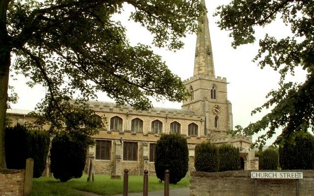 St Andrew, Chesterton