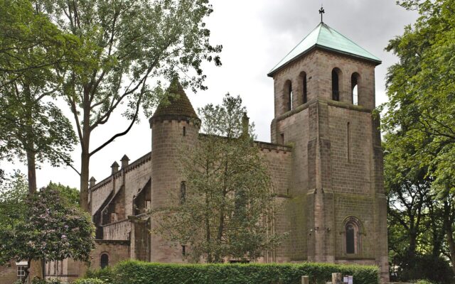 St Oswald and St Edmund Arrowsmith Church