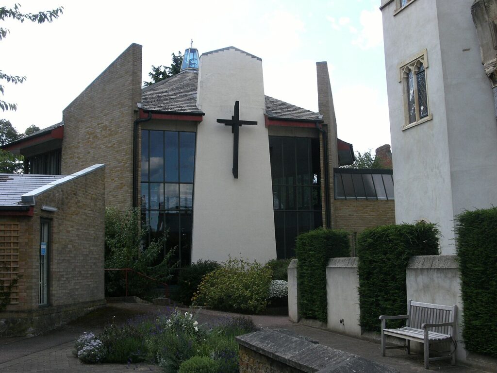 Christ Church, London, Highland Road