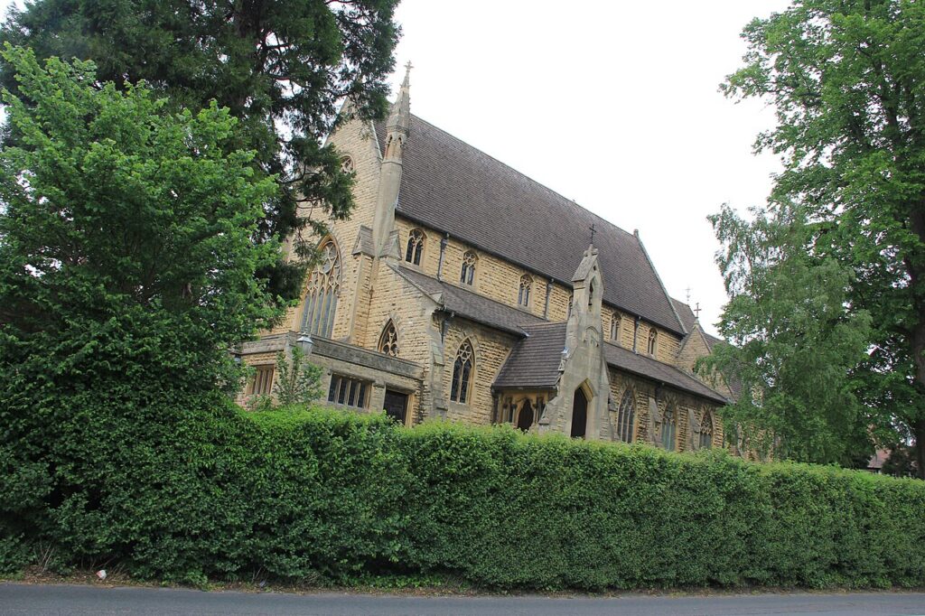 Holy Apostles, Cheltenham