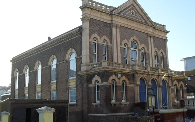 St Leonards Baptist Church