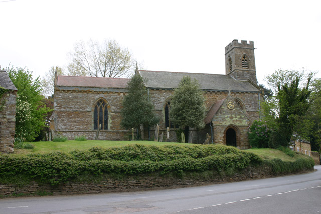 St Peter & St Paul, Hannington