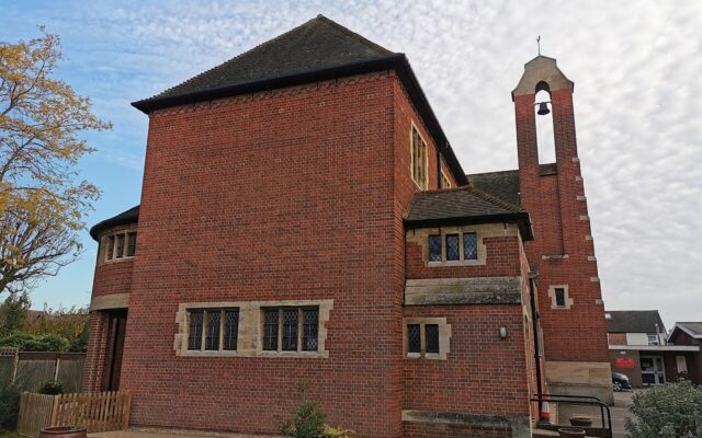 Church of the Transfiguration, Kempston