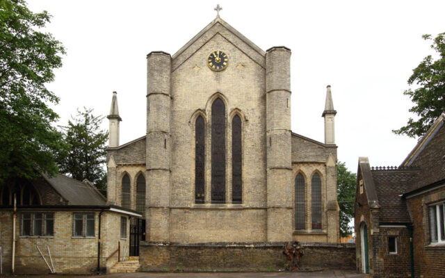 Holy Trinity Church, West Green