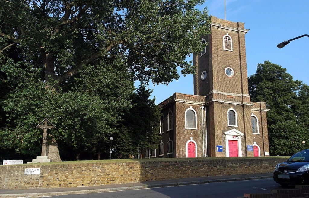 St Mary Magdalene, London, St Mary Magdalene Crescent
