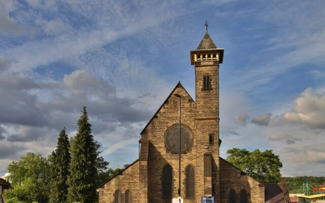 St John the Baptist, Middlewood