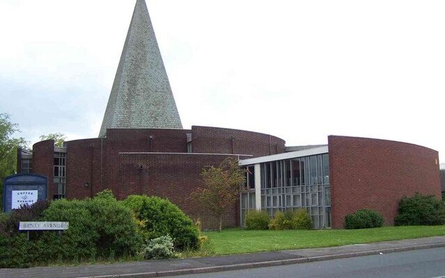 St Peters, Greenhill