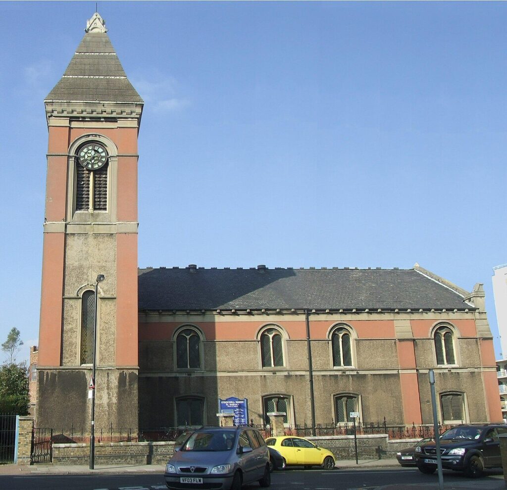 St. Andrew’s, London, Landor Road