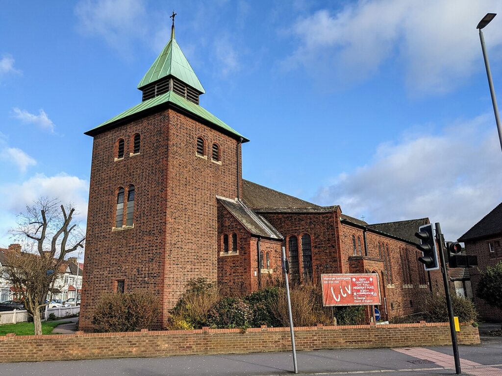 St George, Gants Hill