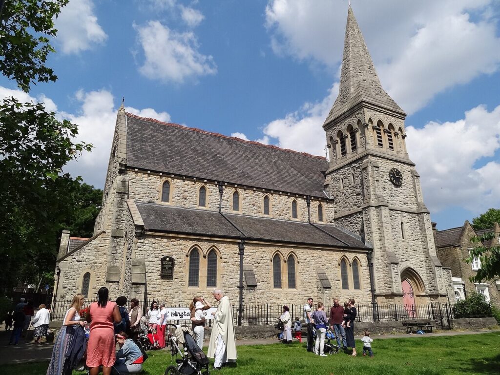 St James, London, Popham Road