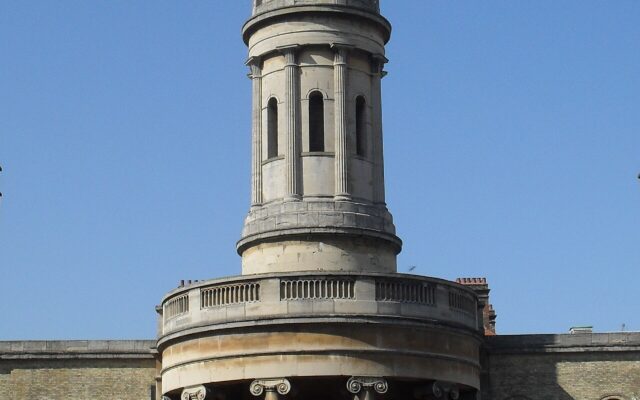St Mary’s, London, Old Marylebone Road