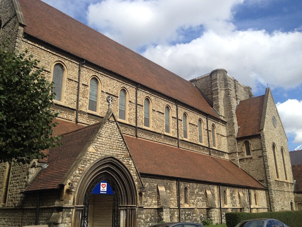 UCKG Help Centre, London, St Andrew’s Road