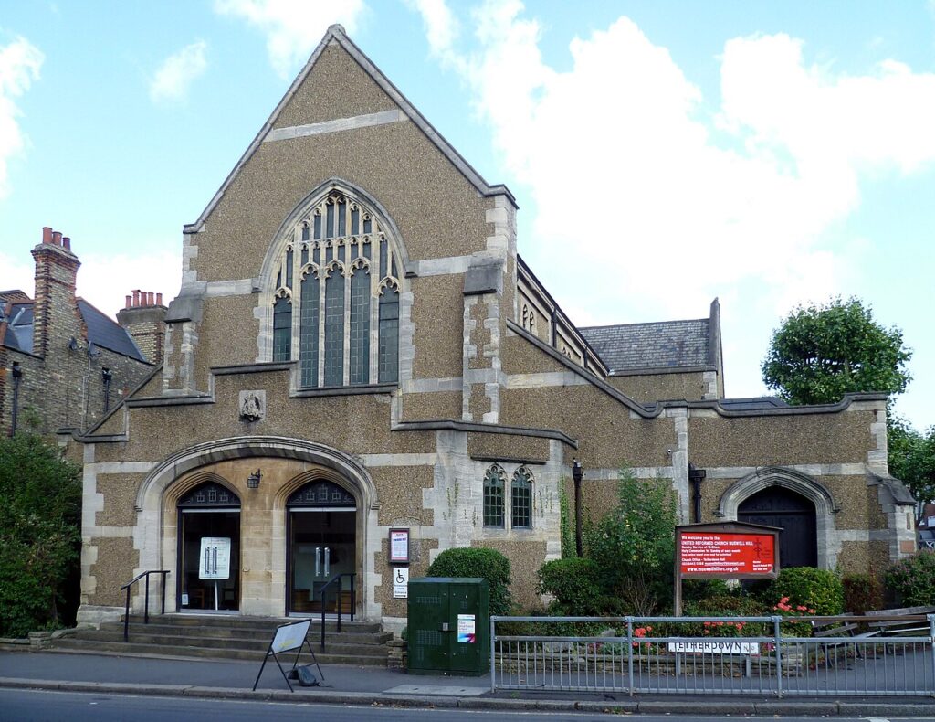 United Reformed Church, London, Queen’s Avenue